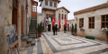 Metin Sözen Eğitim ve Kültür Merkezi kapılarını üniversitelilere açıyor