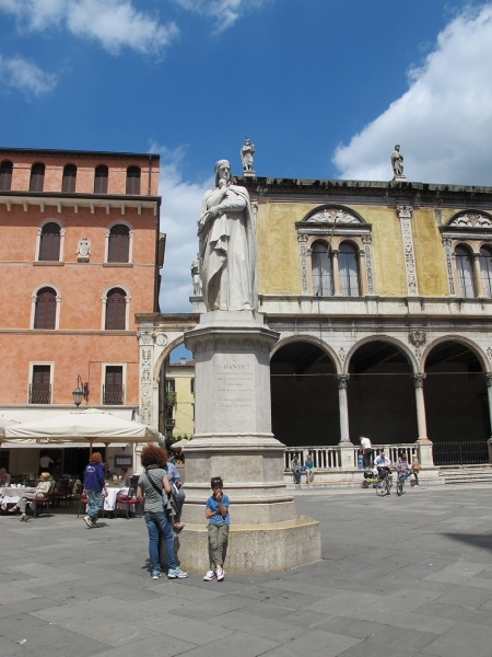 Bütüncül Kentsel Korumada Bologna ve Verona Örnekleri