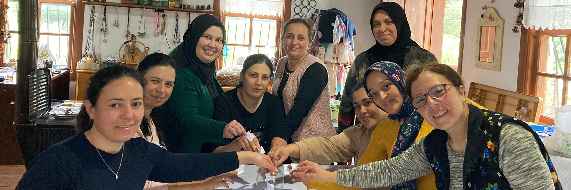 Birgi ÇEKÜL Evinde Kadınlar Üretiyor