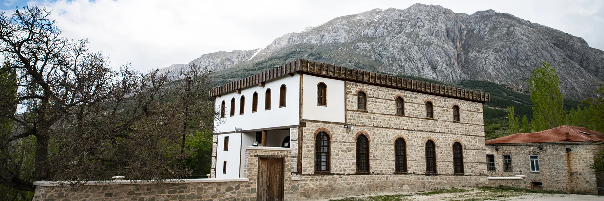 Uluborlu Keşfedilmeyi Bekliyor