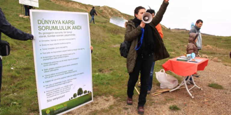 Fidanlar toprakla buluştu