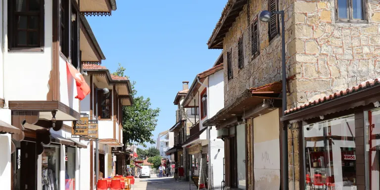 Antik Kentte Yaşamak