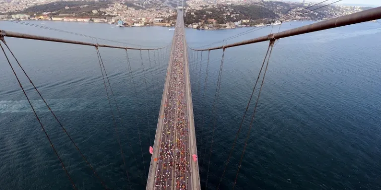 Avrasya Maratonu’nda ÇEKÜL için koşabilirsiniz…
