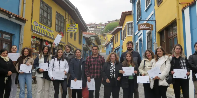 ÇEKÜL Akademi Buldan Sokaklarında
