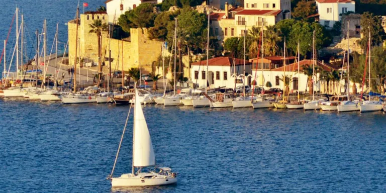 Herodotos’tan Bugüne Foça