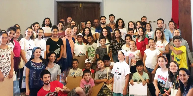 Tirilye’de Üniversite ve İlkokul Öğrencilerinden Ortak Çalışma