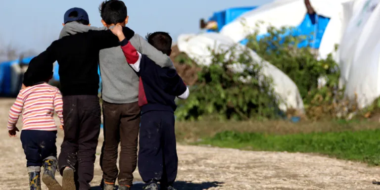 UNICEF’ten Çarpıcı Rapor: Değişen İklimde Yerinden Edilen Çocuklar