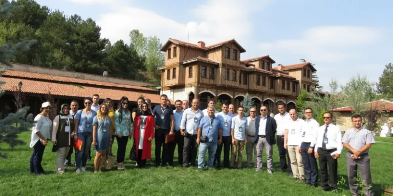 ÇEKÜL Akademi güz dönemi yeni eğitimlerle başladı