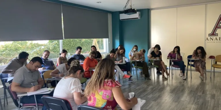 Yapıların Diliyle Kentim: İstanbul Eğitimi Öğretmenlerle Buluştu