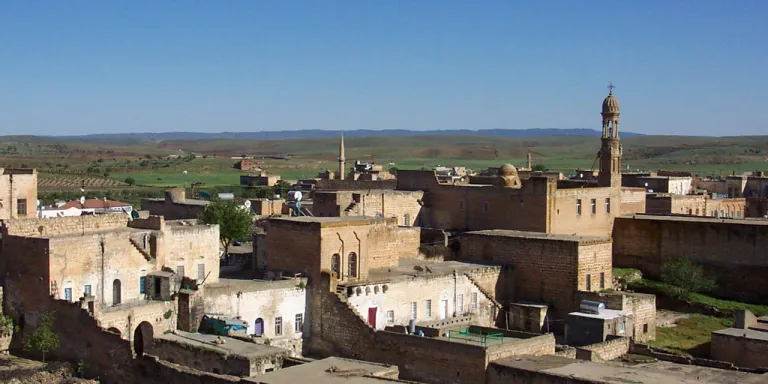 7 Bölge 7 Kent: Midyat 