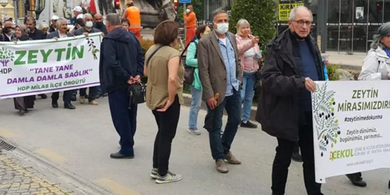 İsyandayız…